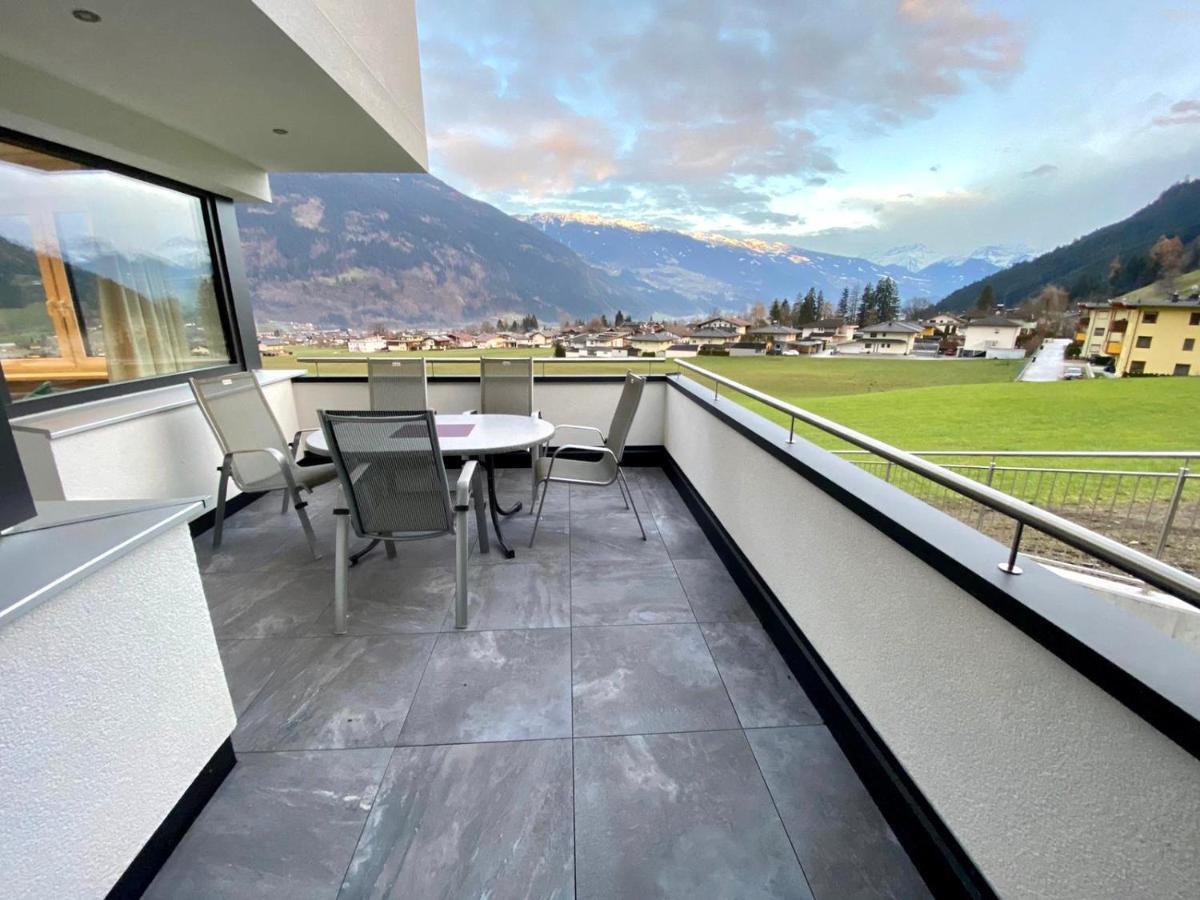 Appartement Theview Kreuzjoch à Fügen Extérieur photo